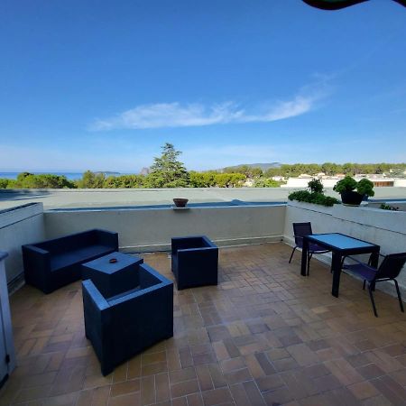 Grand T2 Vue Mer Apartment La Ciotat Bagian luar foto