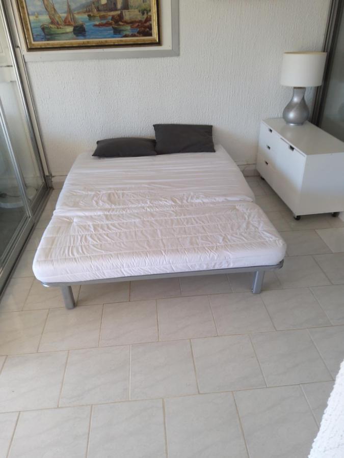 Grand T2 Vue Mer Apartment La Ciotat Bagian luar foto